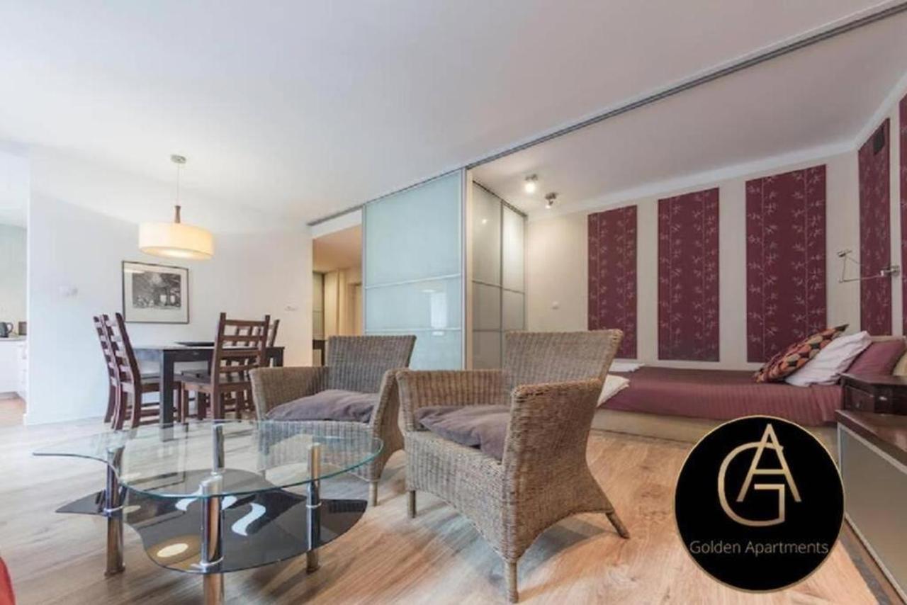 Golden - Old Town - Fr50/2 Apartment
